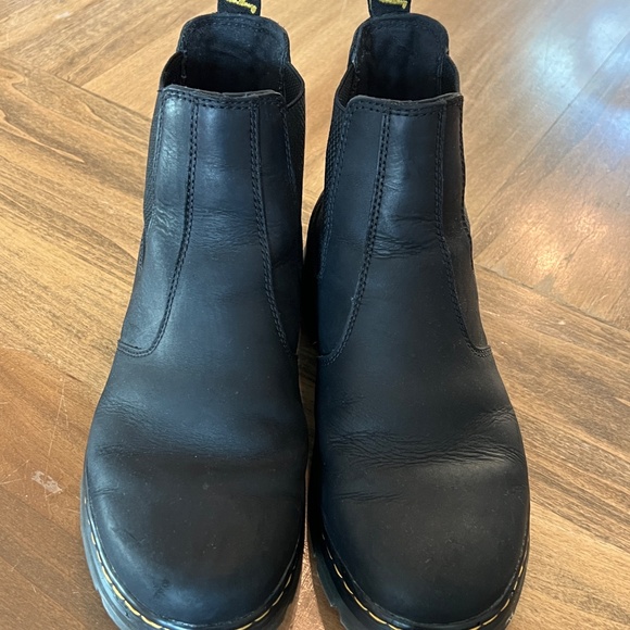 Dr Marten Embury Leather Casual Chelsea Boots - Picture 7 of 8